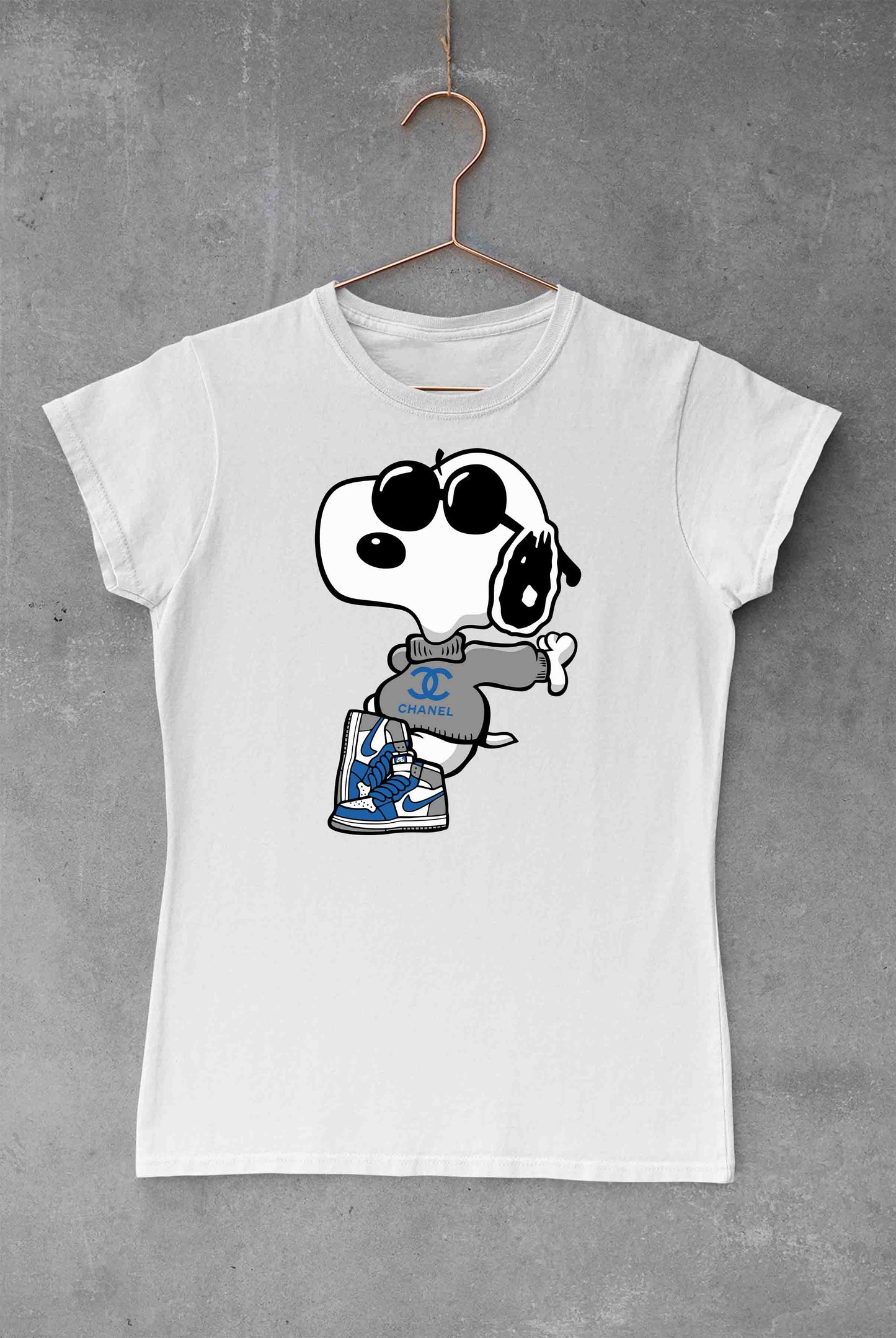 Snoopy Chanel